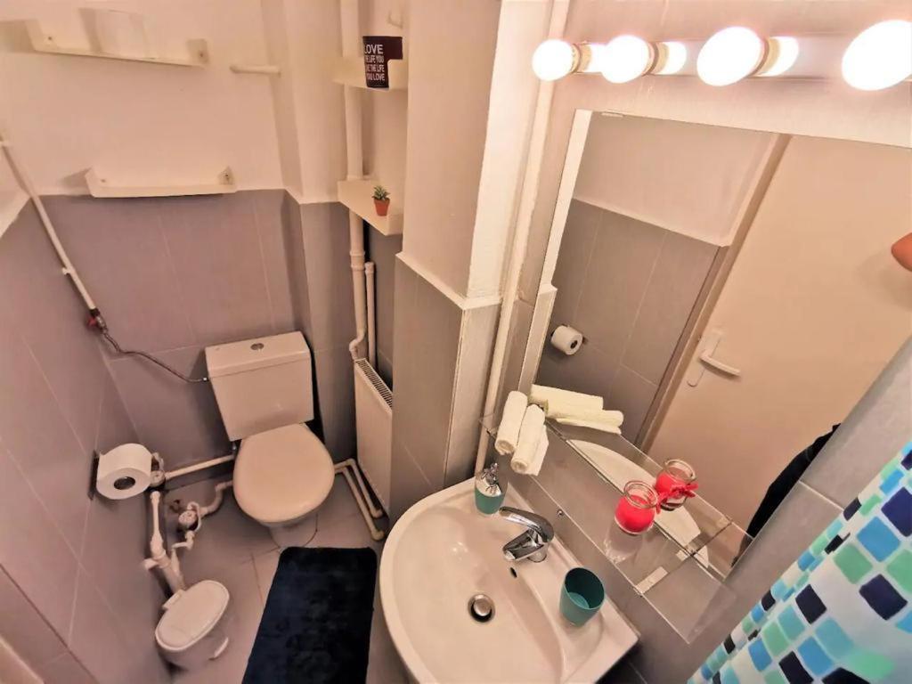 Luxury Piata Universitate Old Town Apartment Bucureşti Ngoại thất bức ảnh